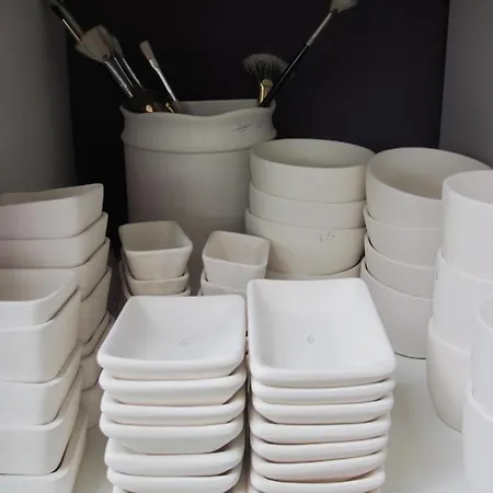 Bed & Breakfast Pottery *